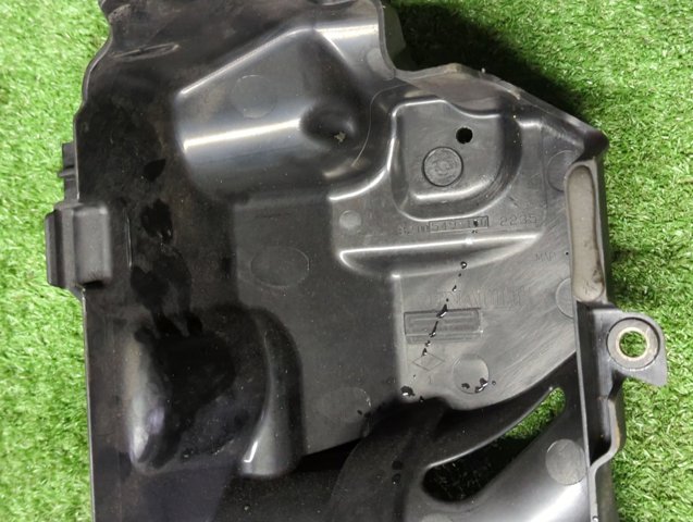 8200549100 RENAULT Крышка двигателя купить в Ужгород