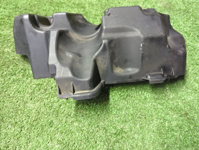 RENAULT 8200549100 Крышка двигателя в наличии Ужгород