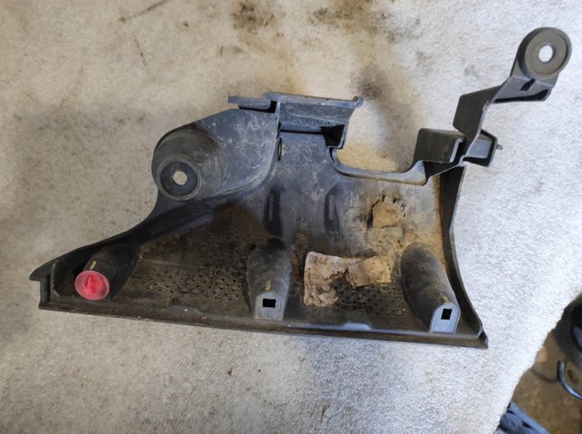 8200557183 RENAULT купить в Кривой Рог