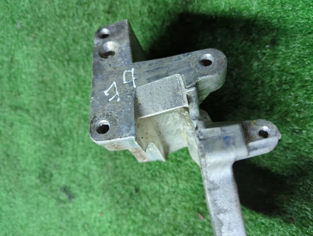 RENAULT 8200619377 в наличии Украина