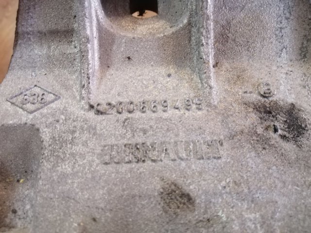 RENAULT 8200669495 Кронштейн генератора в наличии Винница