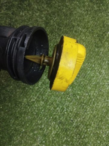 8200722806 NISSAN Горловина маслозаливная купить в Житомир