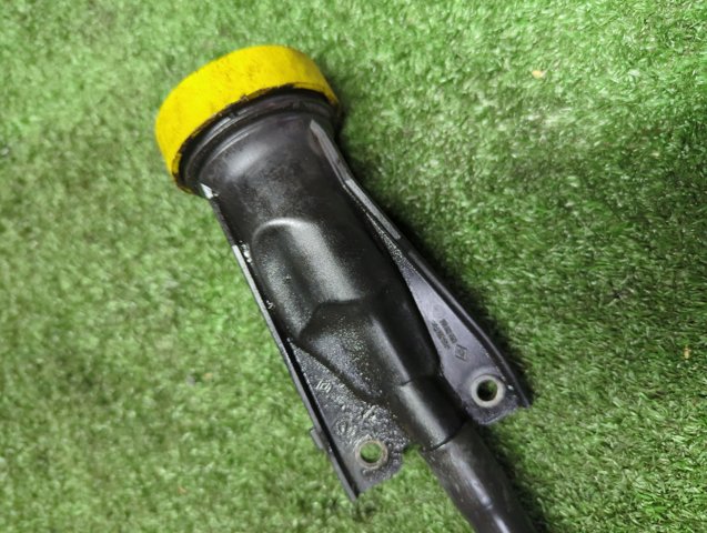 RENAULT 8200722806 Горловина маслозаливная в наличии Ужгород