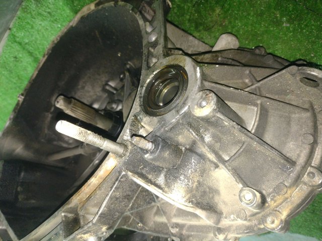 RENAULT 8200790639 в наличии Киев