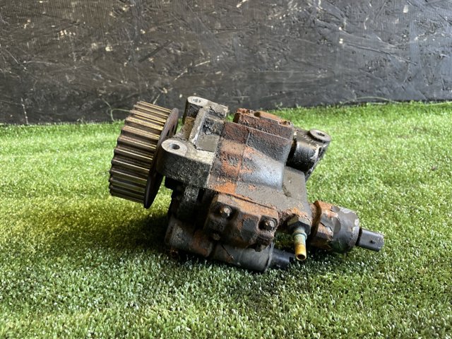 RENAULT 8200821184 Насос топливный высокого давления (ТНВД) в наличии Харьков
