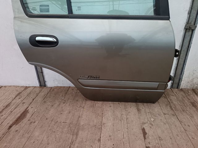 NISSAN 821005M431 Дверь задняя правая в наличии Ужгород