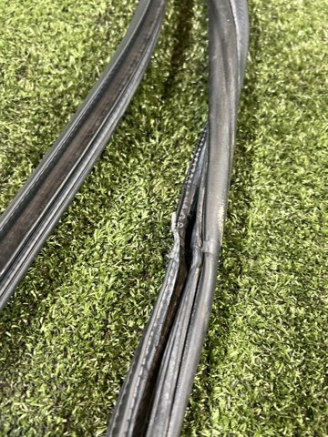 821204Z000 HYUNDAI купить в Кривой Рог