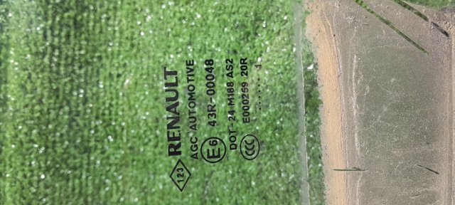 RENAULT 823010010R Стекло двери задней левой в наличии Днепр
