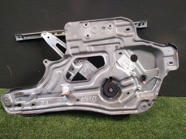 Подъемник механический ветрового стекла Hyundai Santa Fe 1