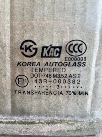 8241126000 HYUNDAI Стекло двери передней левой купить в Чернигов
