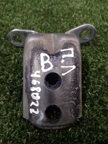 824204P00A NISSAN Петля двери передней левой купить в Полтава