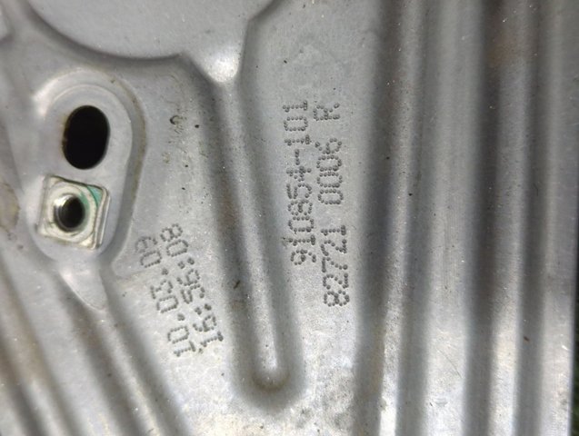 Стеклоподъемник задней левой двери 827210006R RENAULT