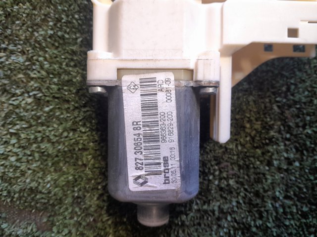 827306548R RENAULT Мотор стеклоподъемника двери задней правой купить в Полтава
