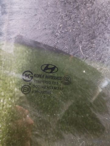 HYUNDAI 834202B020 Стекло двери задней правой в наличии Житомир