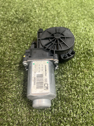 HYUNDAI 834502B000 Мотор стеклоподъемника двери задней левой в наличии Киев