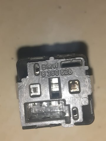 8360828 BMW купить в Ужгород