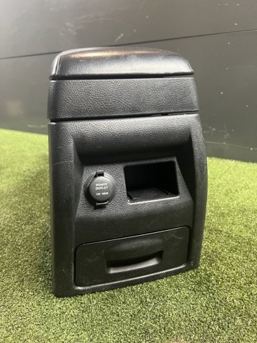 HYUNDAI 846102B110WK Консоль панели управления центральная в наличии Сумы