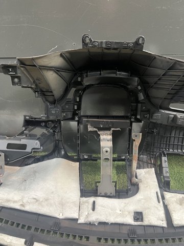 Передняя панель 847102B000WK HYUNDAI