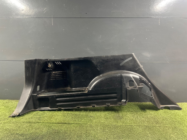 Облицовка багажного отсека, левая 84951JH00A NISSAN