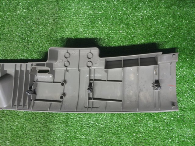 Накладка задней панели багажника 84992EQ000 NISSAN