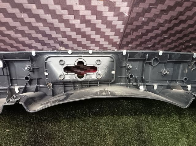 NISSAN 84992JG40A Облицовка задней панели багажника в наличии Полтава