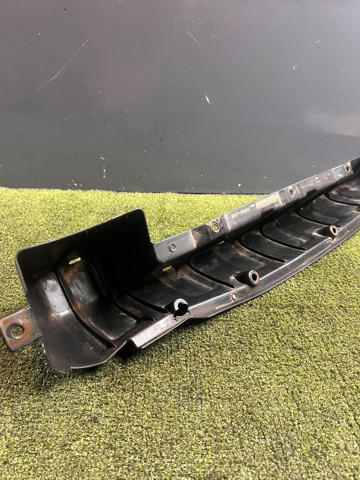 NISSAN 850668H300 Накладка бампера заднего в наличии Украина