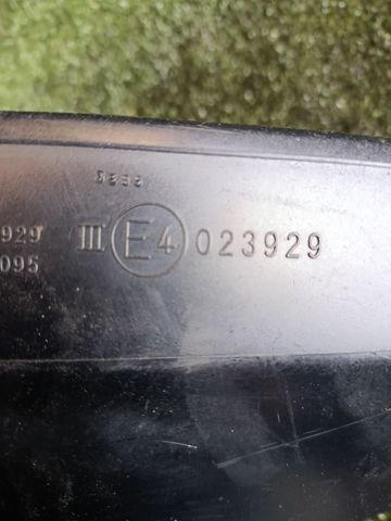 Правое боковое зеркало 8791042D20 TOYOTA