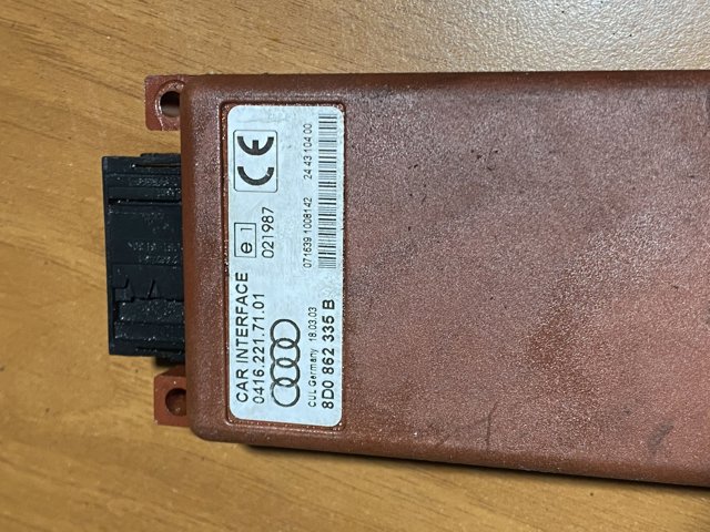 Блок управления телефоном 8D0862335B VAG