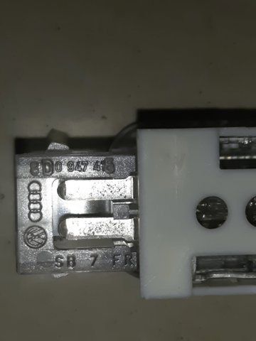 VAG 8D094741 в наличии Ужгород