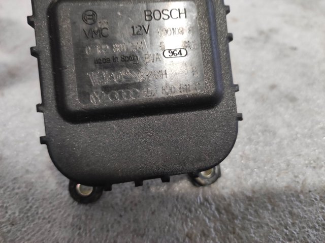VAG 8D2820511C Привод заслонки печки в наличии Хмельницкий