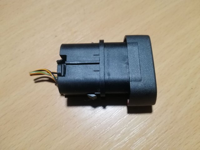 8M5T13A350AB FORD Кнопка аварийки купить в Сумы