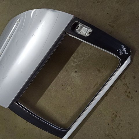 9008J4 PEUGEOT Дверь задняя правая купить в Винница