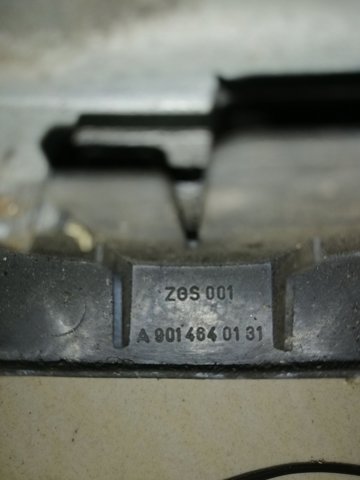 Накладка рулевого колеса 9014640131 MERCEDES