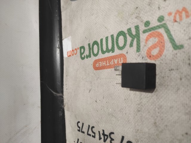 90229206 Реле поворотов купить Кривой Рог