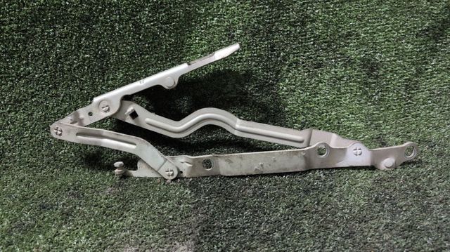 OPEL 90379054 Амортизатор багажника в наличии Ужгород