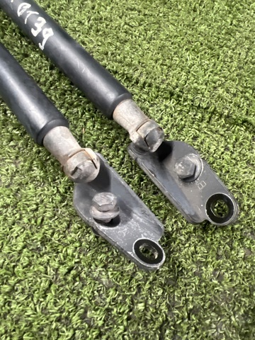 Газовый упор багажника 90451JG400 NISSAN