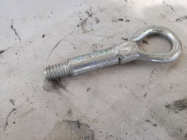 Крюк буксирный передний 90507738 OPEL