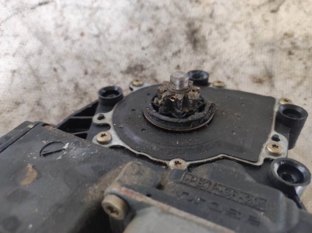 90520248 OPEL Мотор стеклоподъемника двери передней правой купить в Черновцы