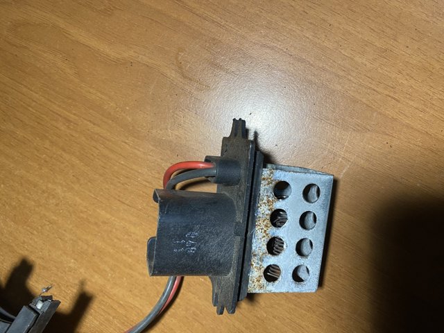 RENAULT 9092609859 в наличии Чернигов