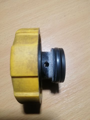 9202799 GM Крышка расширительного бачка купить в Ровно