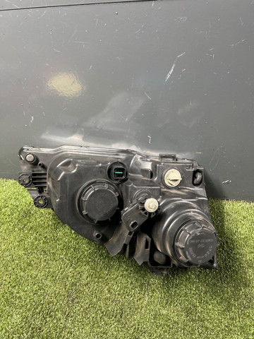921013E5XX HYUNDAI Левая фара купить в Сумы
