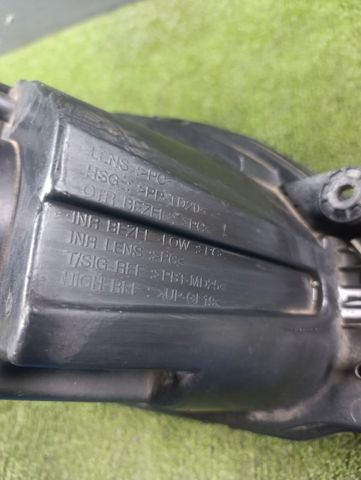 921013E611 HYUNDAI Левая фара купить в Запорожье
