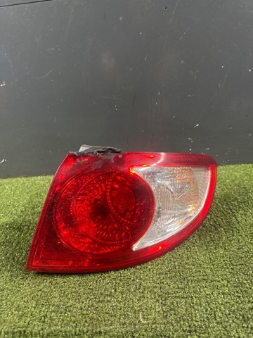 Задний правый внешний фонарь 924022B000 HYUNDAI