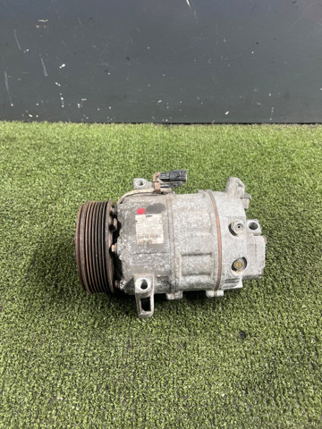 Компрессор системы кондиционирования 926001DA0A NISSAN