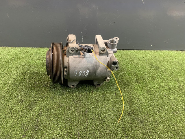 Компрессор системы кондиционирования 926004X30A NISSAN