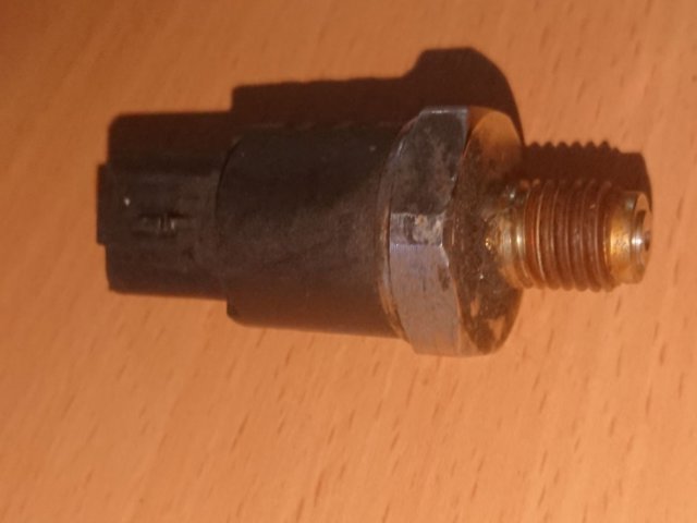 Манометры 9307Z502B RENAULT