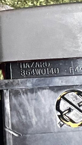 Аварийная кнопка 9379026500 HYUNDAI