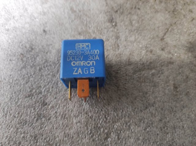 Реле 952303A400 HYUNDAI