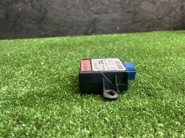 956003E300 HYUNDAI купить в Тернополь