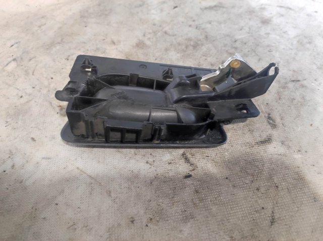 PEUGEOT 9643604477 Ручка двери правой внутренняя передняя/задняя в наличии Сумы